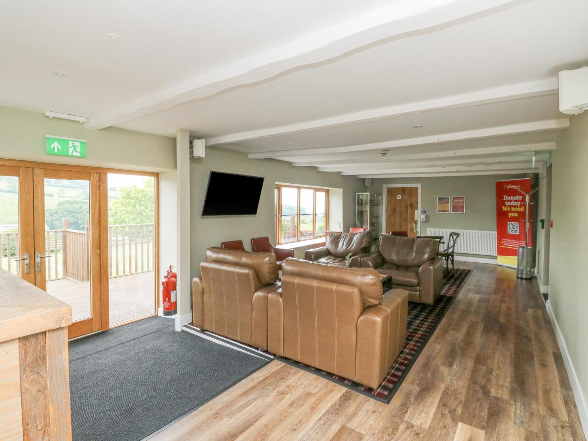 Harcombe House Bungalow 1 Newton Abbot Extérieur photo